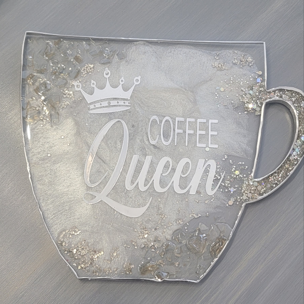 Resin Coffee Queen Sign